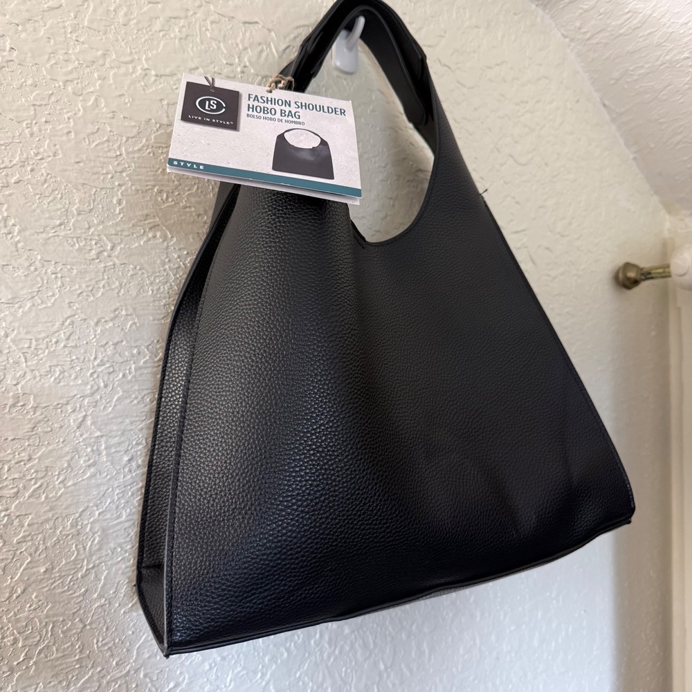 Live In Style Black Fashion Shoulder Hobo‎ Bag Pebbled Faux Leather NWT